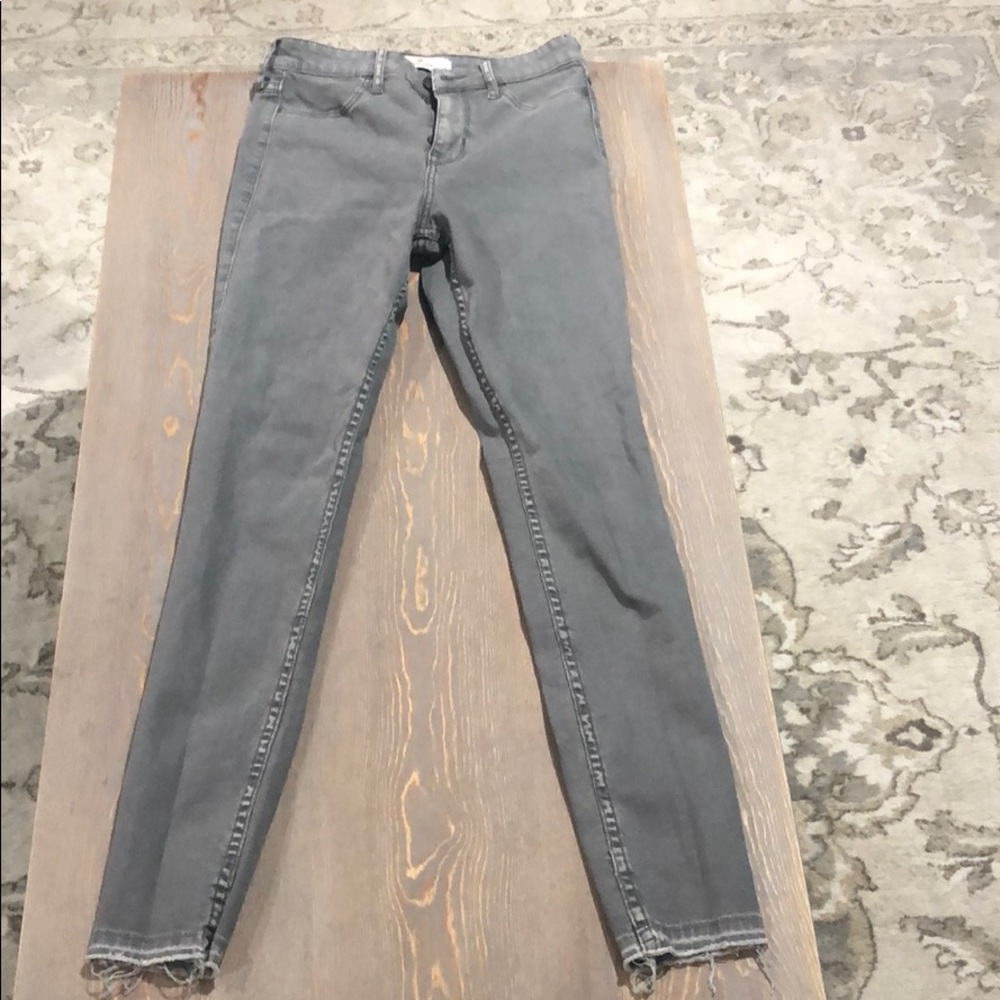 Hollister jeans🌶5 for 40$🌶